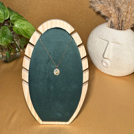 Rose Pendant Necklace