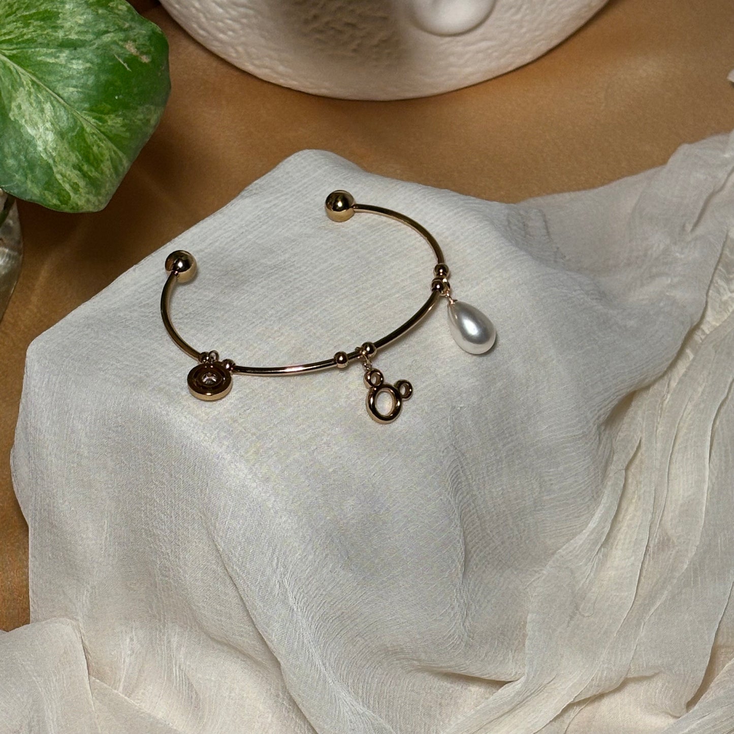 Adjustable Pearl Bracelet